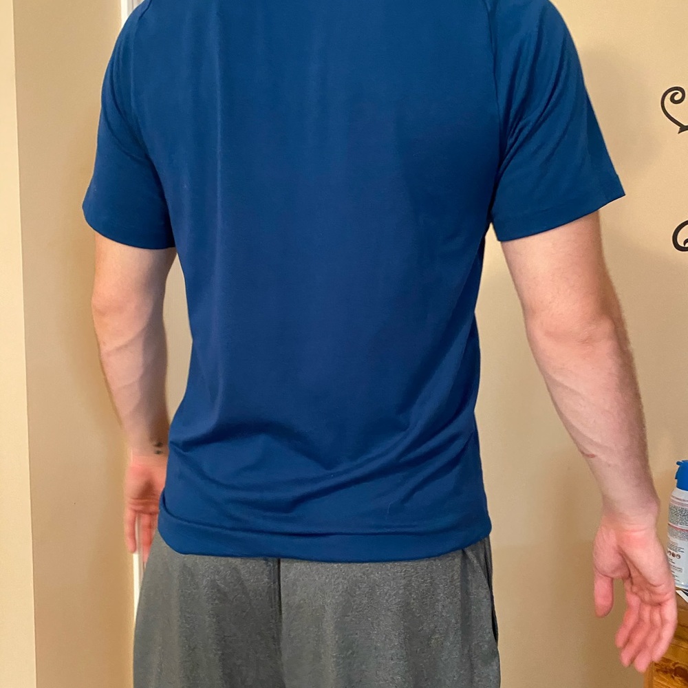 Adidas Athletic Tee (Medium)